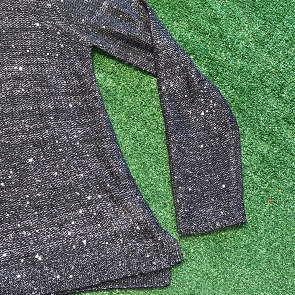 Women's Gray shimmering Sweater - Picture 5 of 12